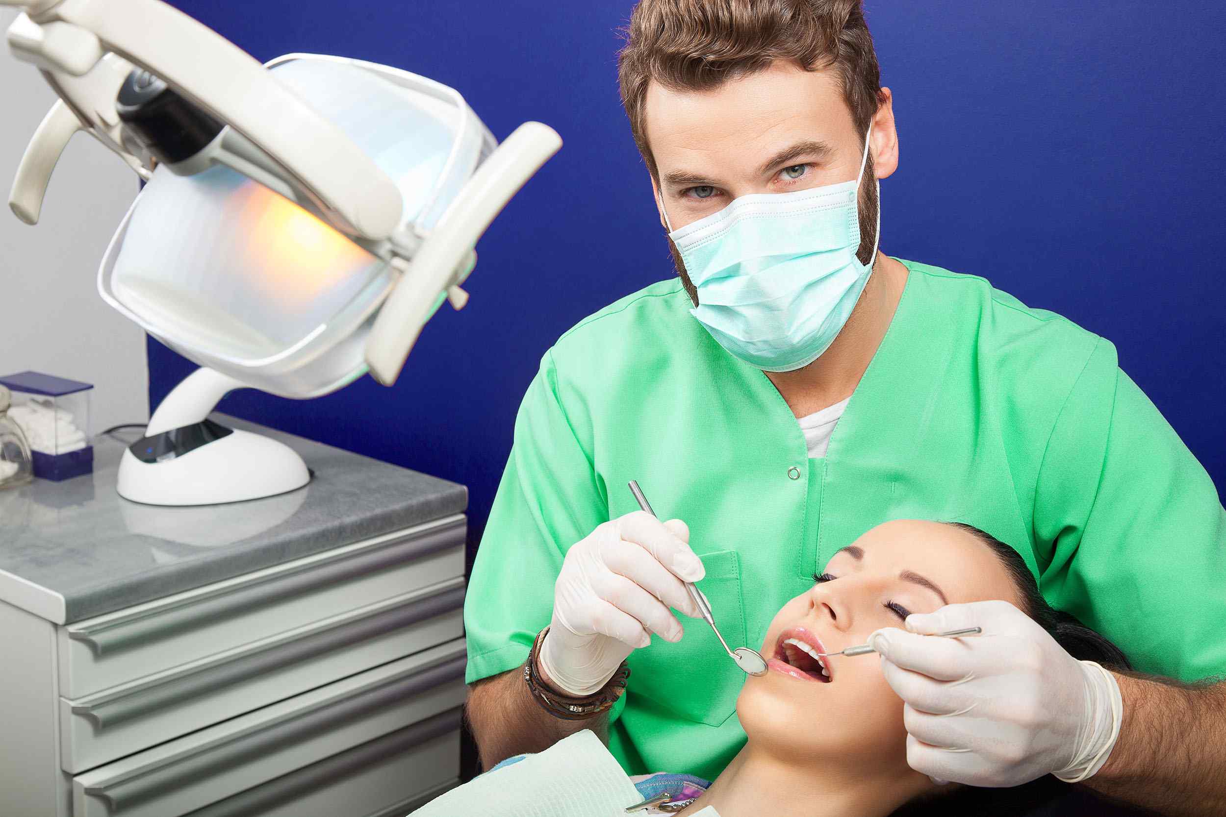 https://www.dantechdentallab.com/wp-content/uploads/2020/02/img-testimonials.jpg