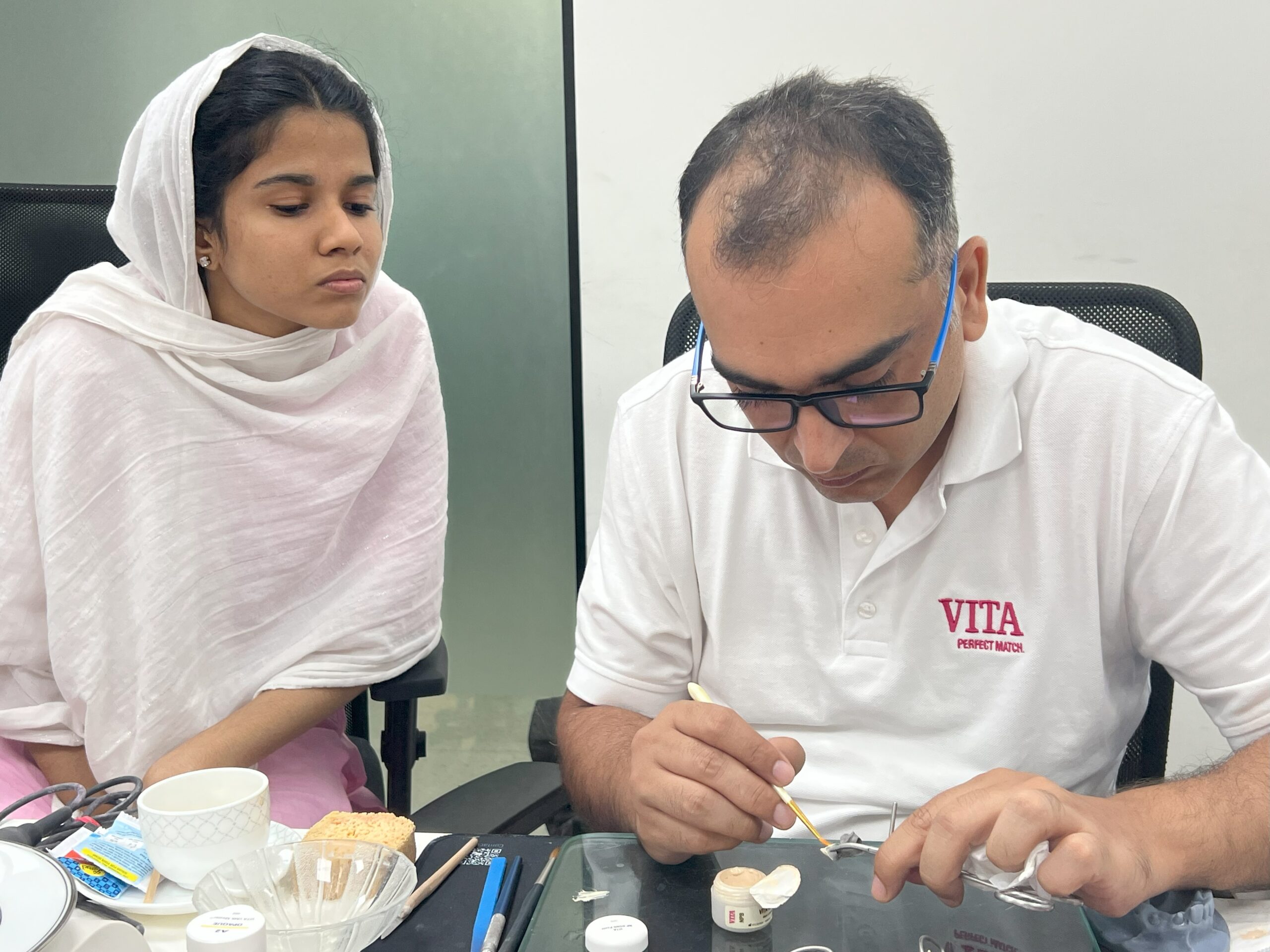 On August 20, 2025, Dantech Dental Lab successfully hosted the VITA Training Programme focused on ceramic layering techniques, including staining and glazing. This advanced training session was designed to enhance the skills of dental technicians by providing hands-on experience with VITA’s world-class ceramic materials.